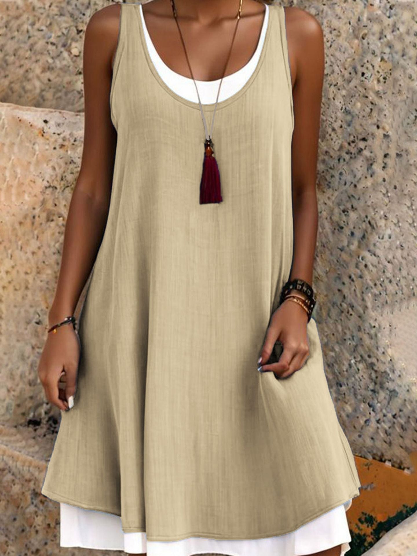 Vesnaya — Trägerloses Sommer-Layering-Kleid