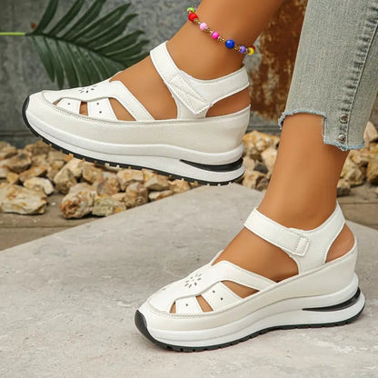 Delisara — Leder-Sandalen mit Hohlabsatz