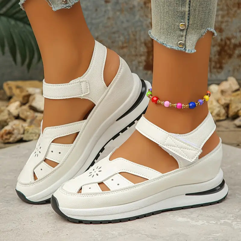 Delisara — Leder-Sandalen mit Hohlabsatz