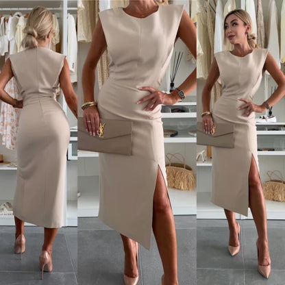 Rochie — Ärmelloses, figurbetontes Midi-Kleid