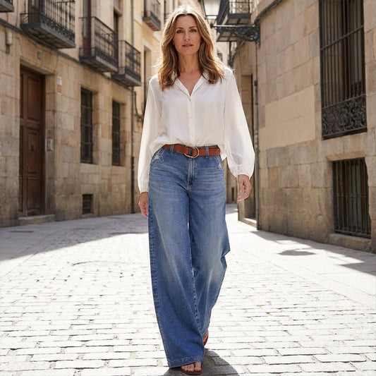 Cassiene — Hochgeschnittene Weite Jeans